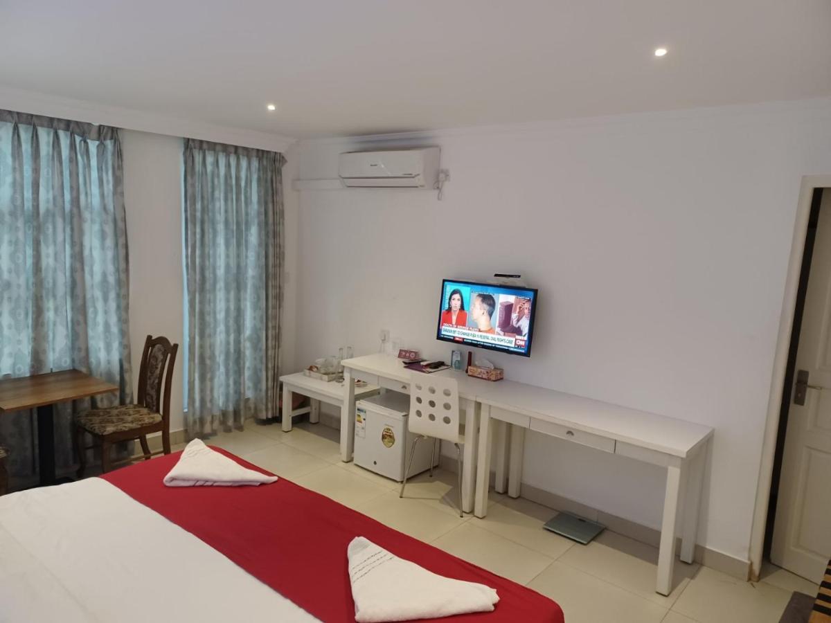 Beach Grand & Spa Premium Hulhumale Exterior photo