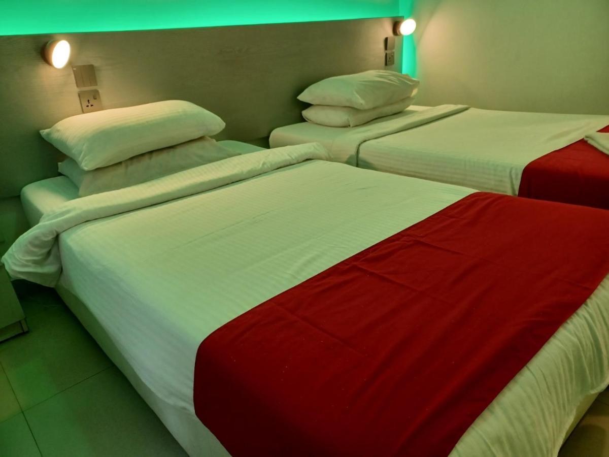 Beach Grand & Spa Premium Hulhumale Exterior photo