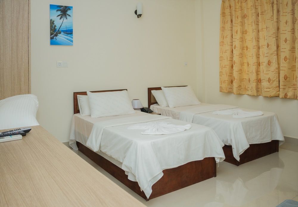 Beach Grand & Spa Premium Hulhumale Exterior photo