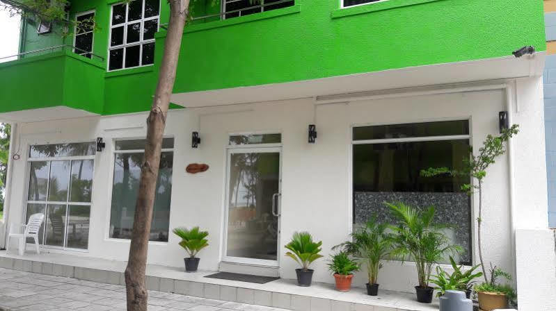 Beach Grand & Spa Premium Hulhumale Exterior photo